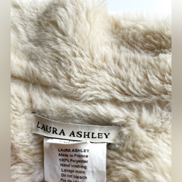 Laura Ashley Made In France Vegan Suede FauxFur Lined Cream and Pink Floral Coat - Picture 13 of 14